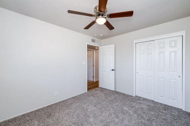 2605 E Sussex Way, Fresno, CA 93726