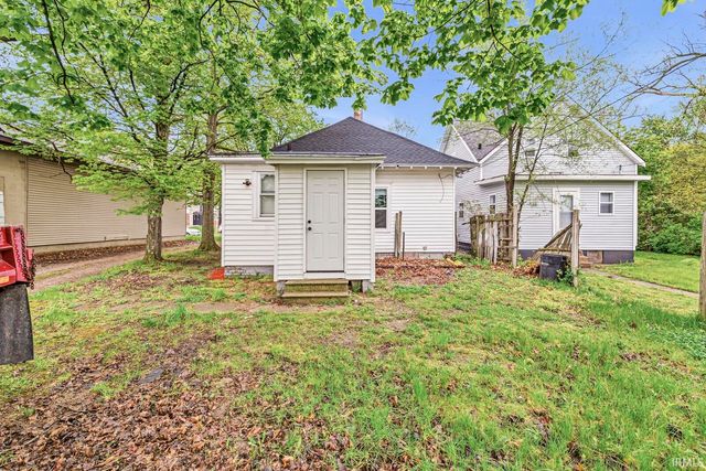 1310 Kinyon Street, South Bend, IN 46616