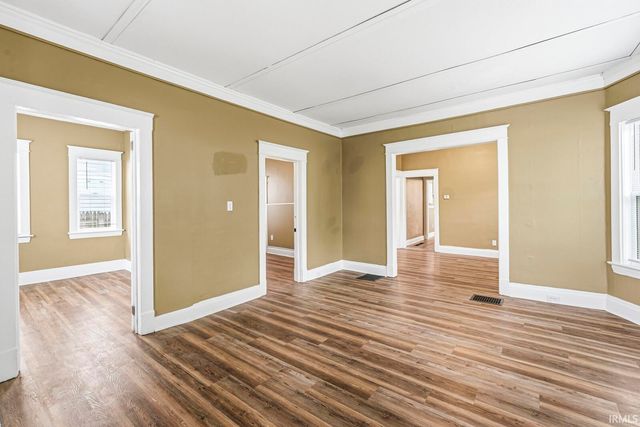 1310 Kinyon Street, South Bend, IN 46616