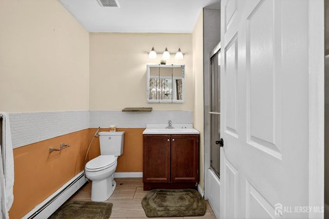 112 W Willow W Street, Colonia, NJ 07067