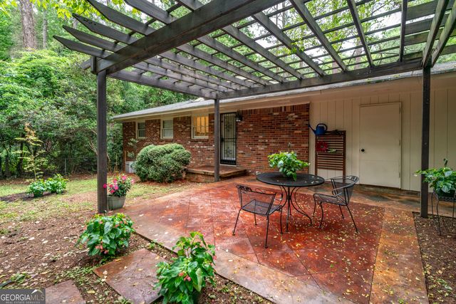 3127 Vine Circle, Decatur, GA 30033
