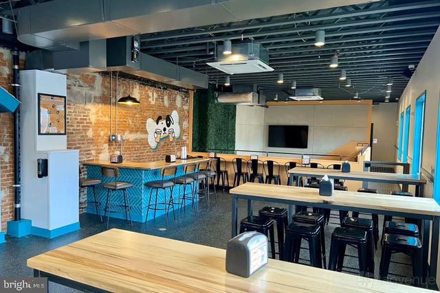 2633 POPLAR ST, Philadelphia, PA 19130