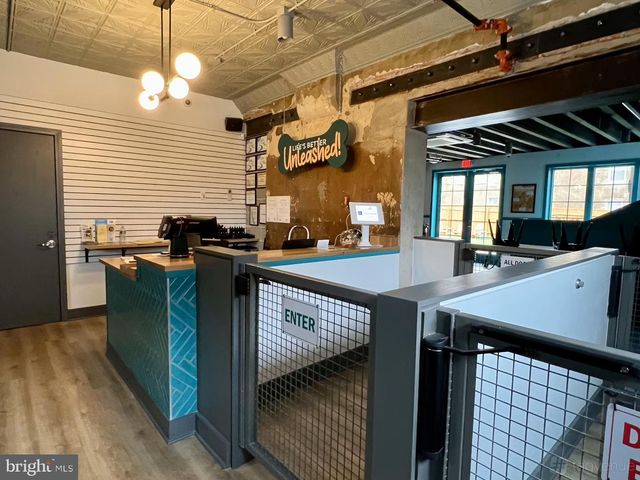 2633 POPLAR ST, Philadelphia, PA 19130