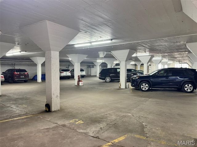 5510 Waterman Boulevard 201, St Louis, MO 63112