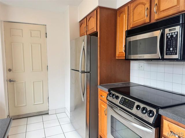 5510 Waterman Boulevard 201, St Louis, MO 63112