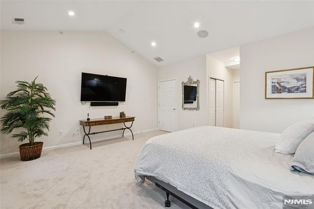 911 Holly Lane, Cedar Grove, NJ 07009