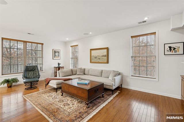 911 Holly Lane, Cedar Grove, NJ 07009