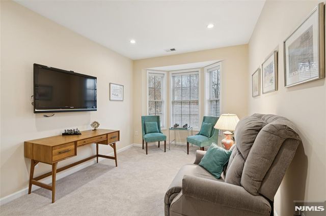 911 Holly Lane, Cedar Grove, NJ 07009