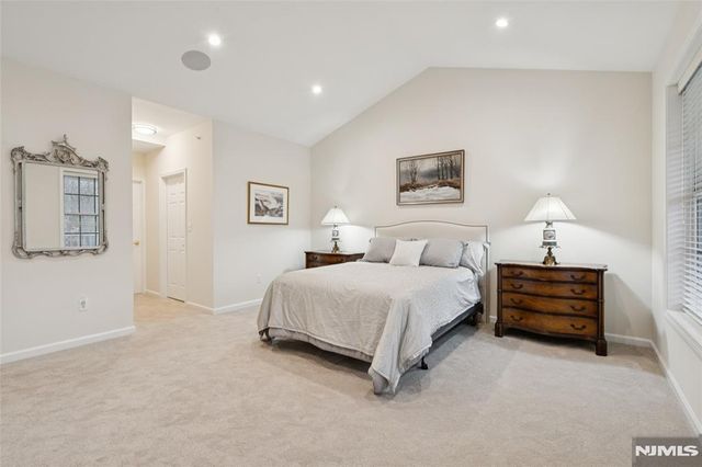 911 Holly Lane, Cedar Grove, NJ 07009