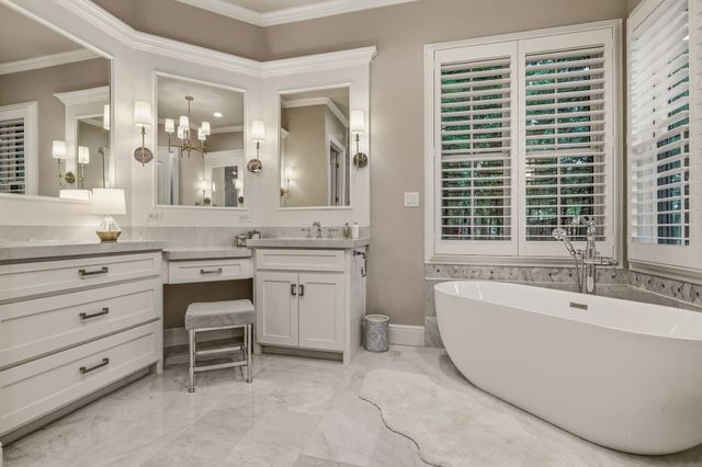 201 Sandpiper Drive, Mabank, TX 75156