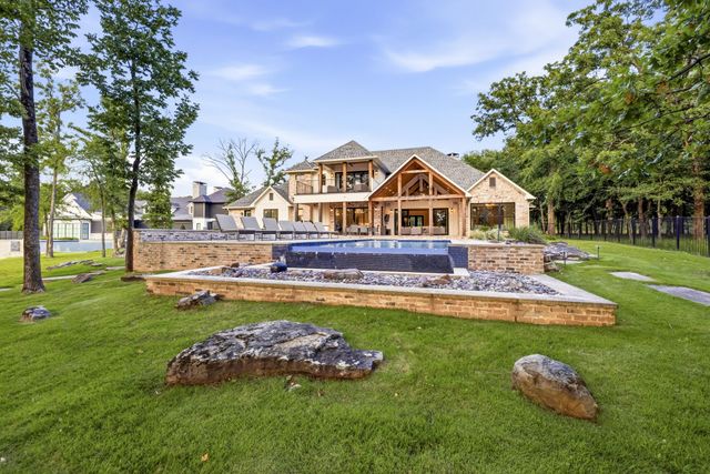 201 Sandpiper Drive, Mabank, TX 75156