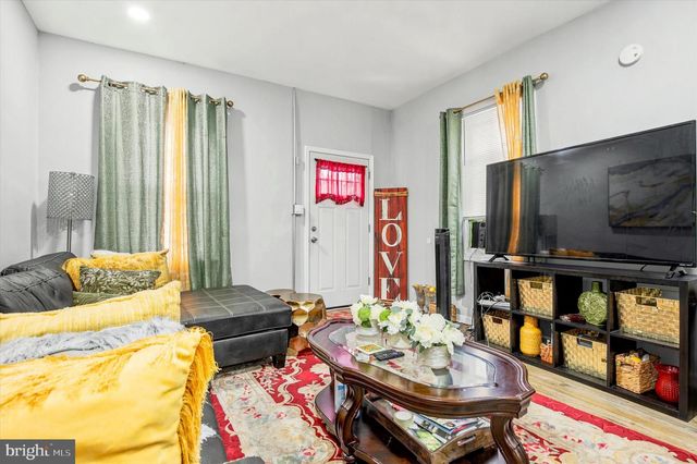 764 QUEEN ST, Pottstown, PA 19464