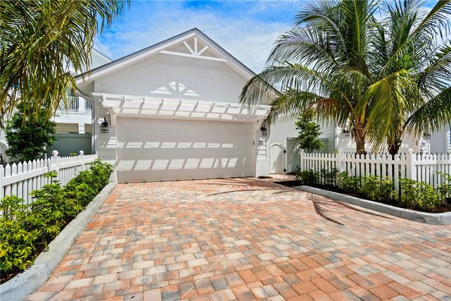 20 Strand Drive, Vero Beach, FL 32963