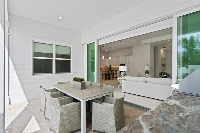 20 Strand Drive, Vero Beach, FL 32963