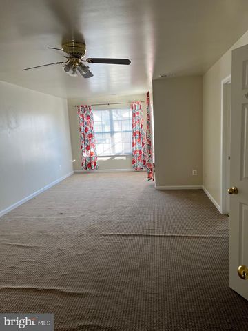 2511 JAMES MAURY DR, Herndon, VA 20171