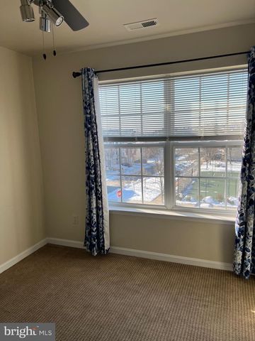 2511 JAMES MAURY DR, Herndon, VA 20171