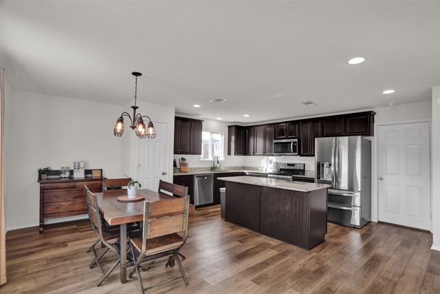 1340 Waggoner Drive, Aubrey, TX 76227