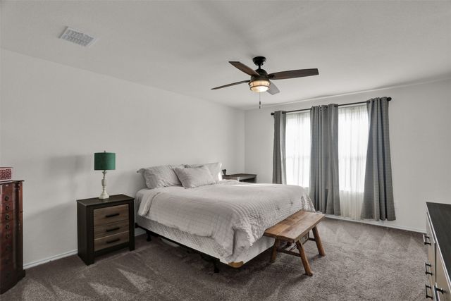 1340 Waggoner Drive, Aubrey, TX 76227