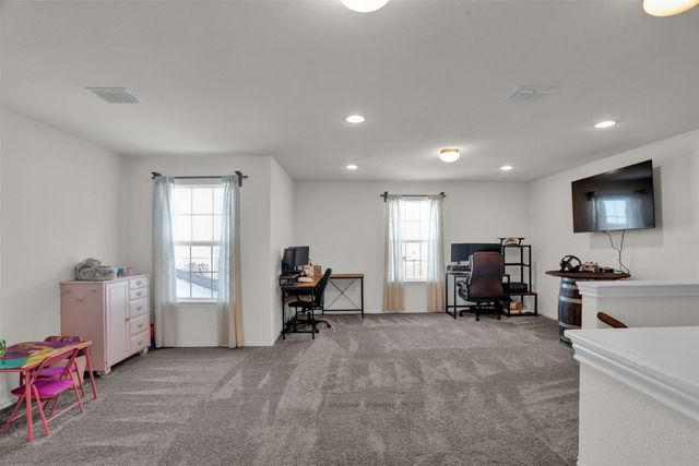 1340 Waggoner Drive, Aubrey, TX 76227