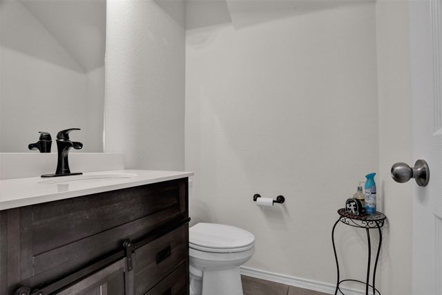 1340 Waggoner Drive, Aubrey, TX 76227