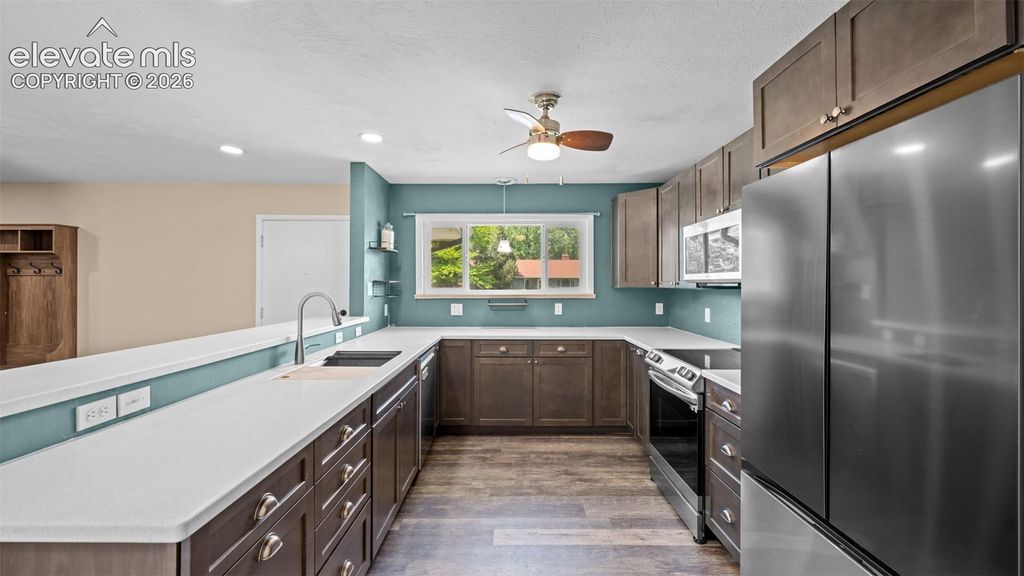 1001 Parkview Boulevard, Colorado Springs, CO 80905 — photo 3