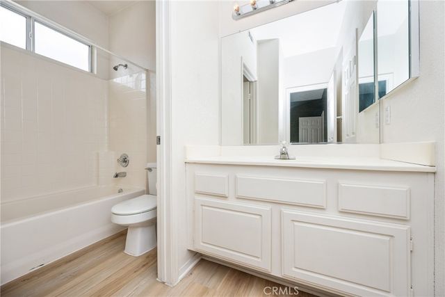 833 W Orange Heights, Corona, CA 92882