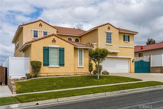 833 W Orange Heights, Corona, CA 92882