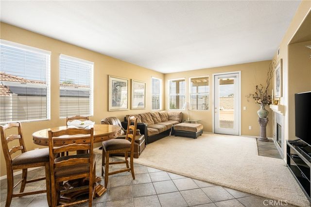 833 W Orange Heights, Corona, CA 92882