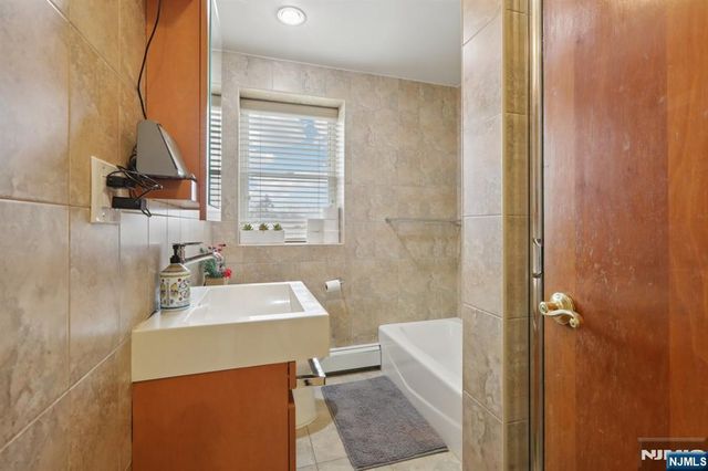 5 Cedar Street, North Arlington, NJ 07031