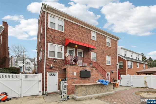 5 Cedar Street, North Arlington, NJ 07031