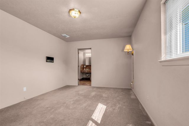 32134 Robin Lane, Waller, TX 77484