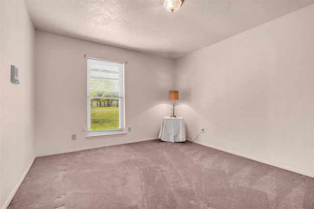 32134 Robin Lane, Waller, TX 77484