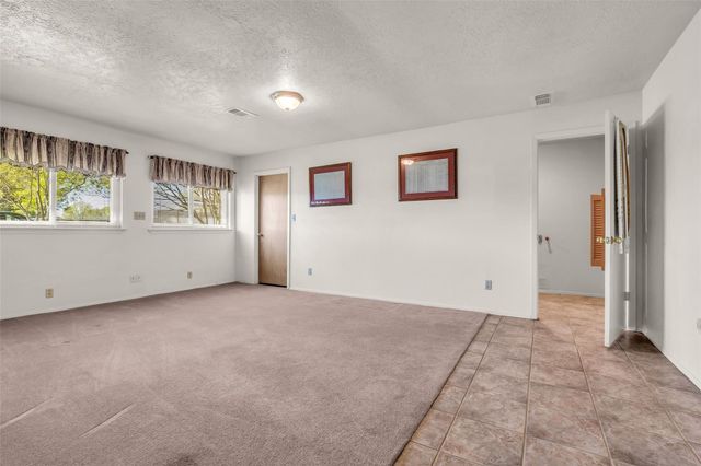 32134 Robin Lane, Waller, TX 77484