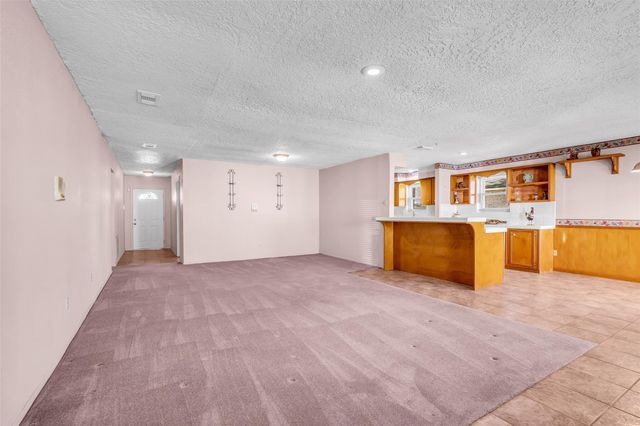 32134 Robin Lane, Waller, TX 77484