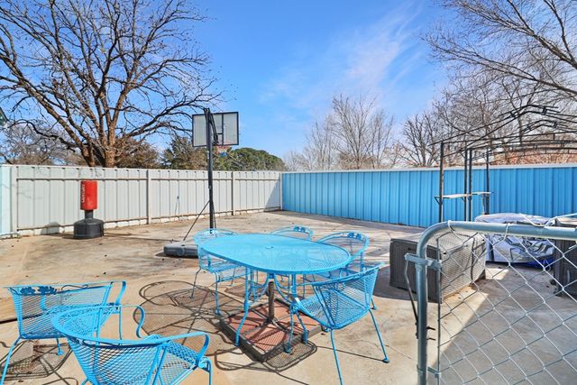 909 N St. Paul, Stanton, TX 79782