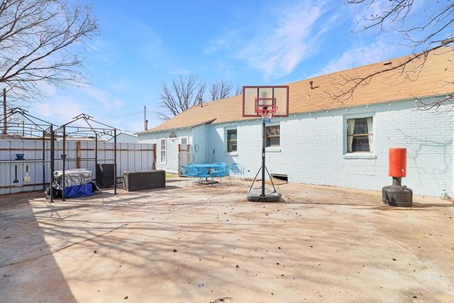 909 N St. Paul, Stanton, TX 79782