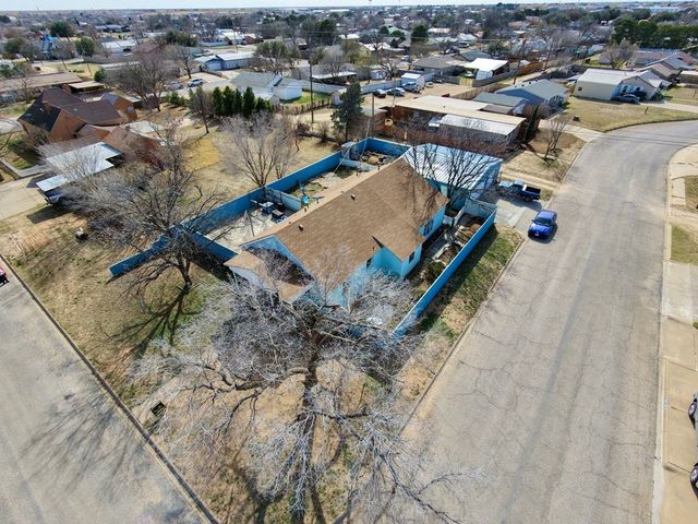 909 N St. Paul, Stanton, TX 79782