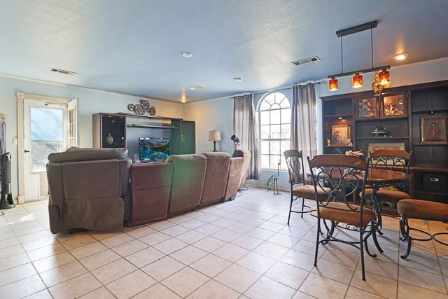 909 N St. Paul, Stanton, TX 79782