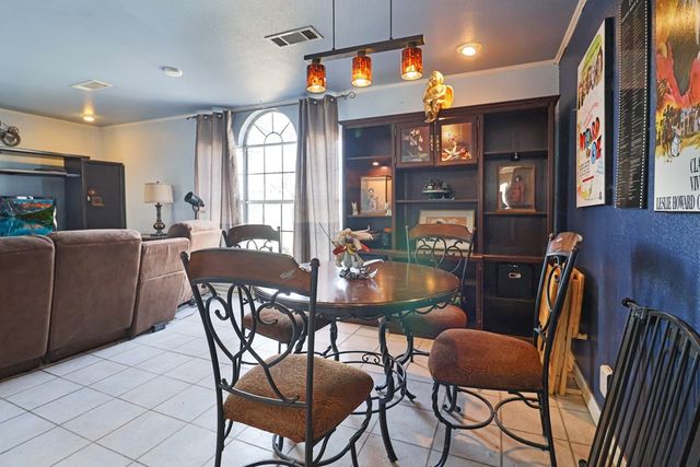 909 N St. Paul, Stanton, TX 79782