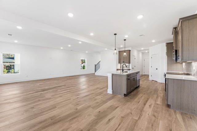 2922 Watercourse Court, Nashville, TN 37214