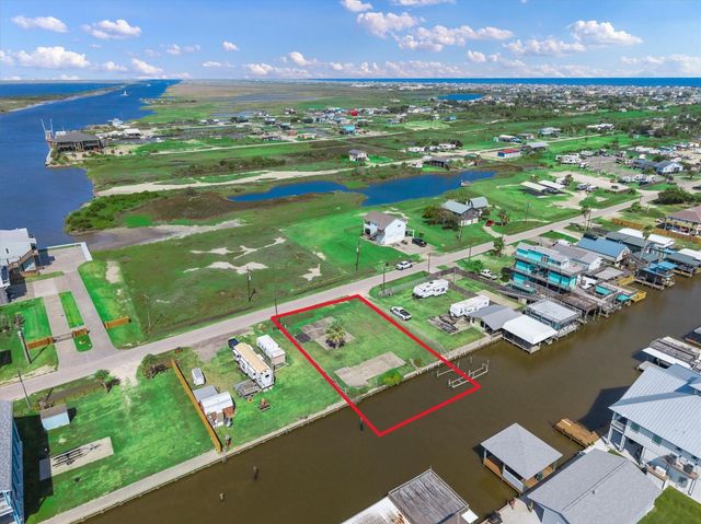 1295 N Crystal Beach Road, Crystal Beach, TX 77650