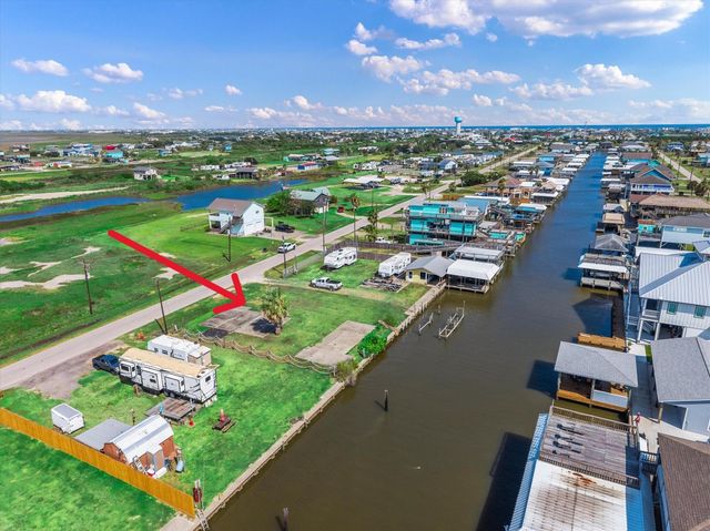 1295 N Crystal Beach Road, Crystal Beach, TX 77650