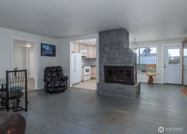 1111 W 15th Street, Port Angeles, WA 98363