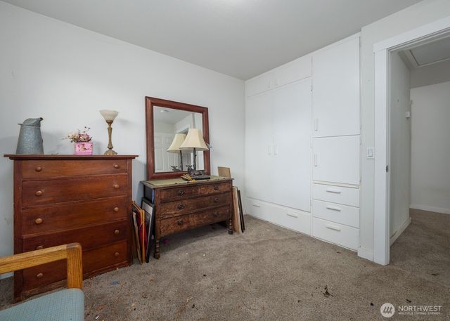 1111 W 15th Street, Port Angeles, WA 98363