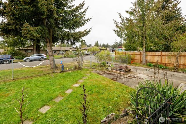 1111 W 15th Street, Port Angeles, WA 98363
