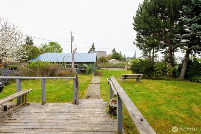 1111 W 15th Street, Port Angeles, WA 98363