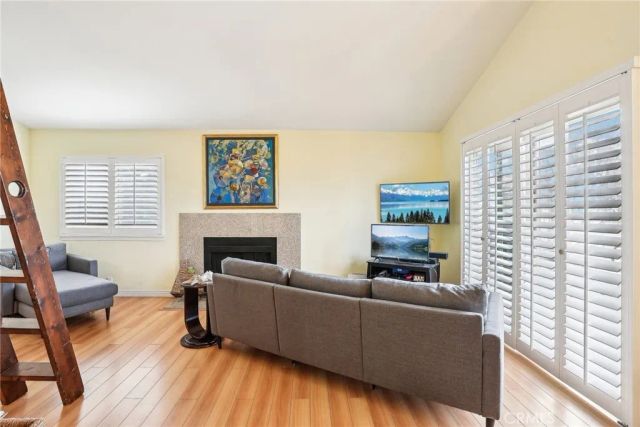 19052 Oceanport Lane 5, Huntington Beach, CA 92648