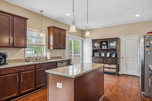 1283 North Mill RD, Salem, VA 24153