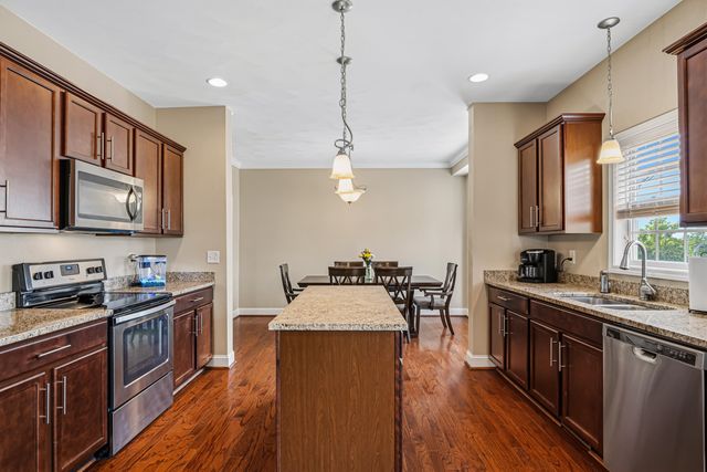 1283 North Mill RD, Salem, VA 24153