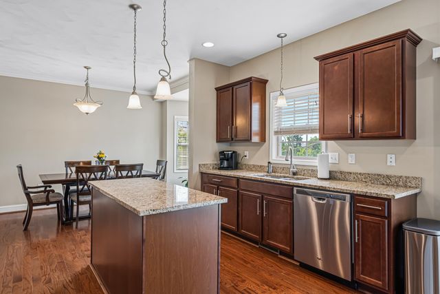 1283 North Mill RD, Salem, VA 24153